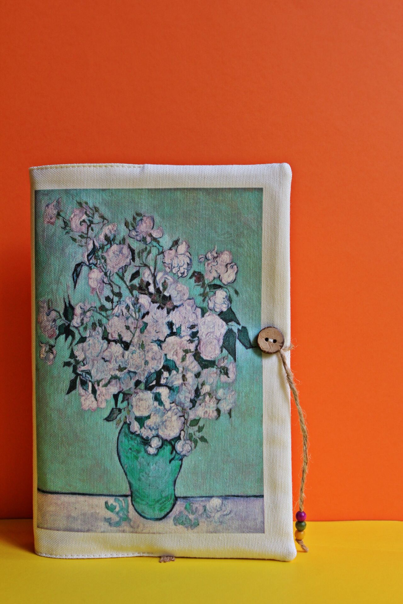 Kitap Kılıfı - Van Gogh Vazoda Güller